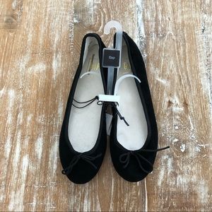Gap size 7 black ballet flats with bow